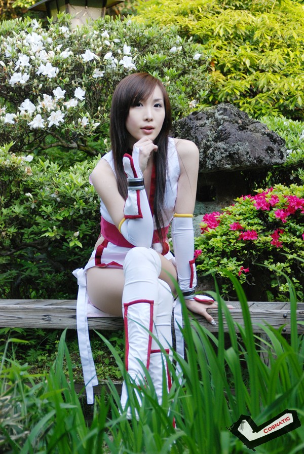 white_loca_046.jpg