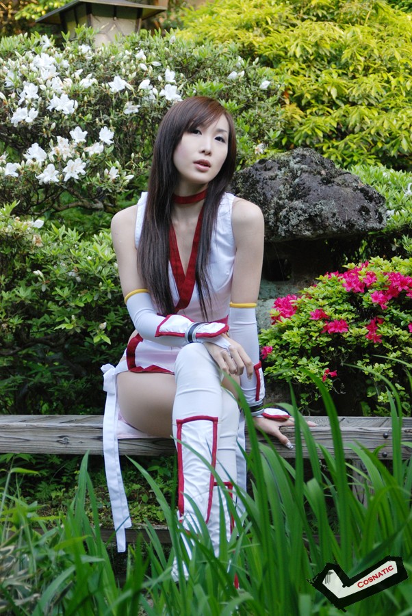 white_loca_048.jpg